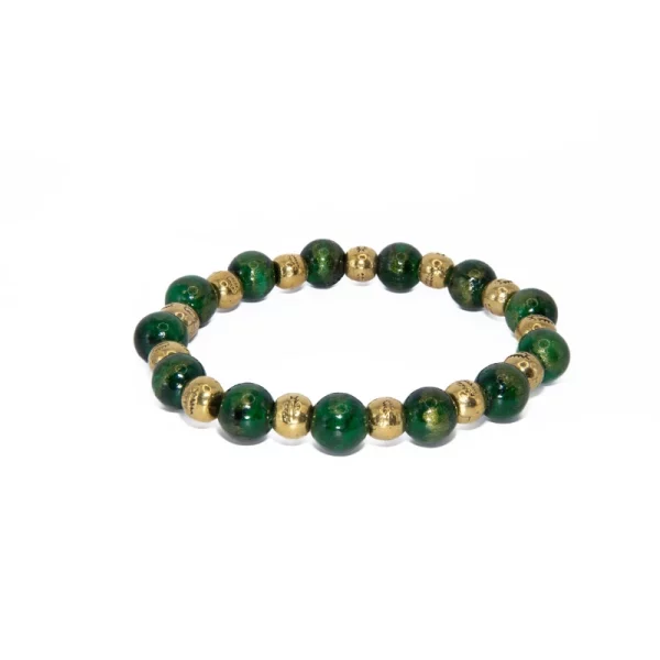 Photos d'un bracelet en pierre semi-précieuse en jade verte et métal doré